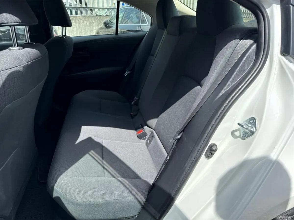 Toyota Corolla Saloon, Petrol Hybrid, 2021, White
