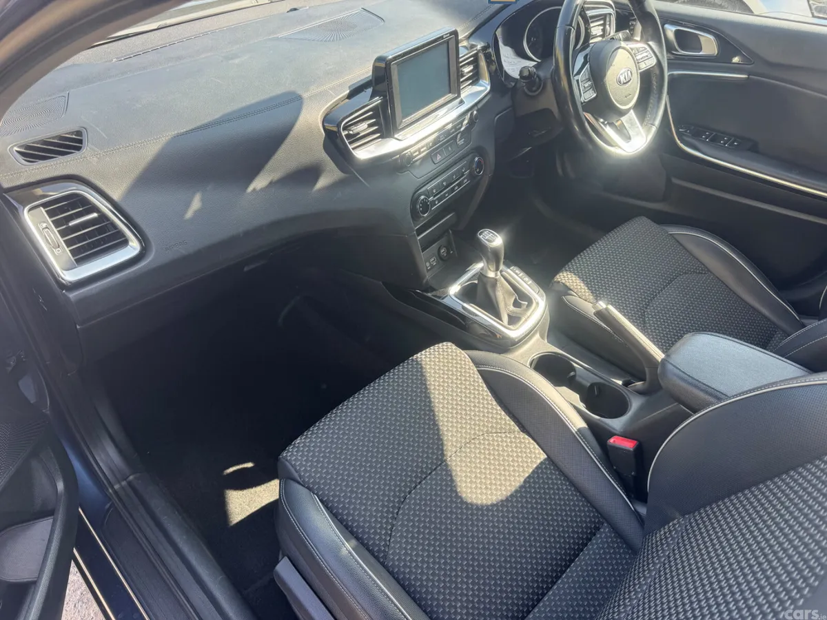 Kia Ceed Estate/Jeep, Diesel, 2019, Blue