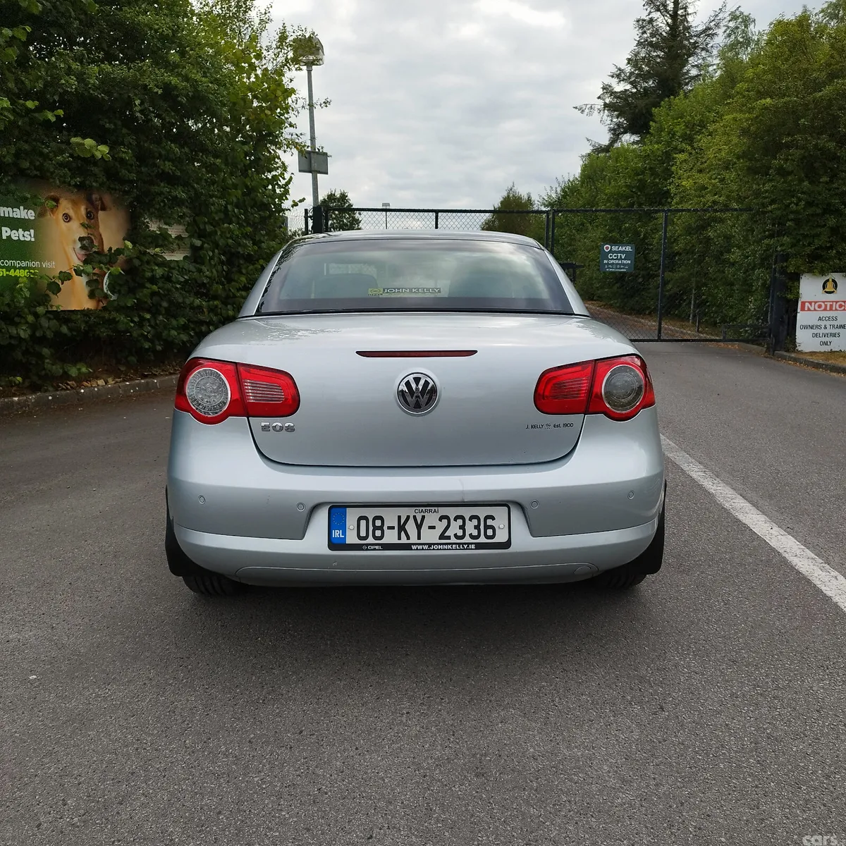 Volkswagen Eos Convertible, Petrol, 2008, Silver