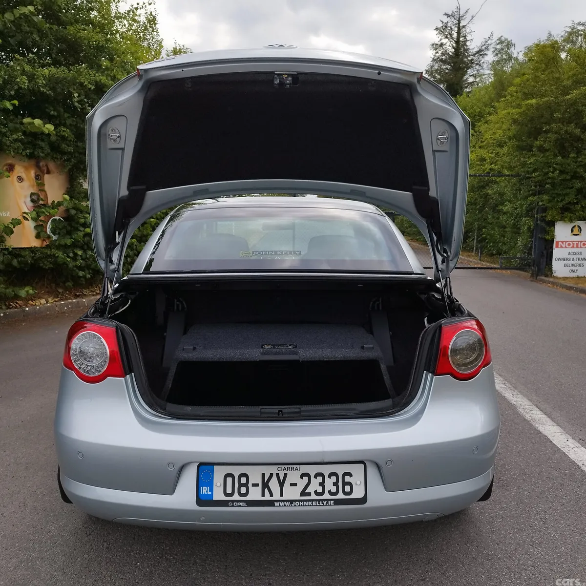Volkswagen Eos Convertible, Petrol, 2008, Silver