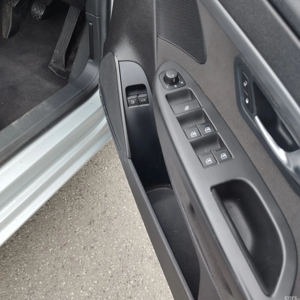 Volkswagen Eos Convertible, Petrol, 2008, Silver