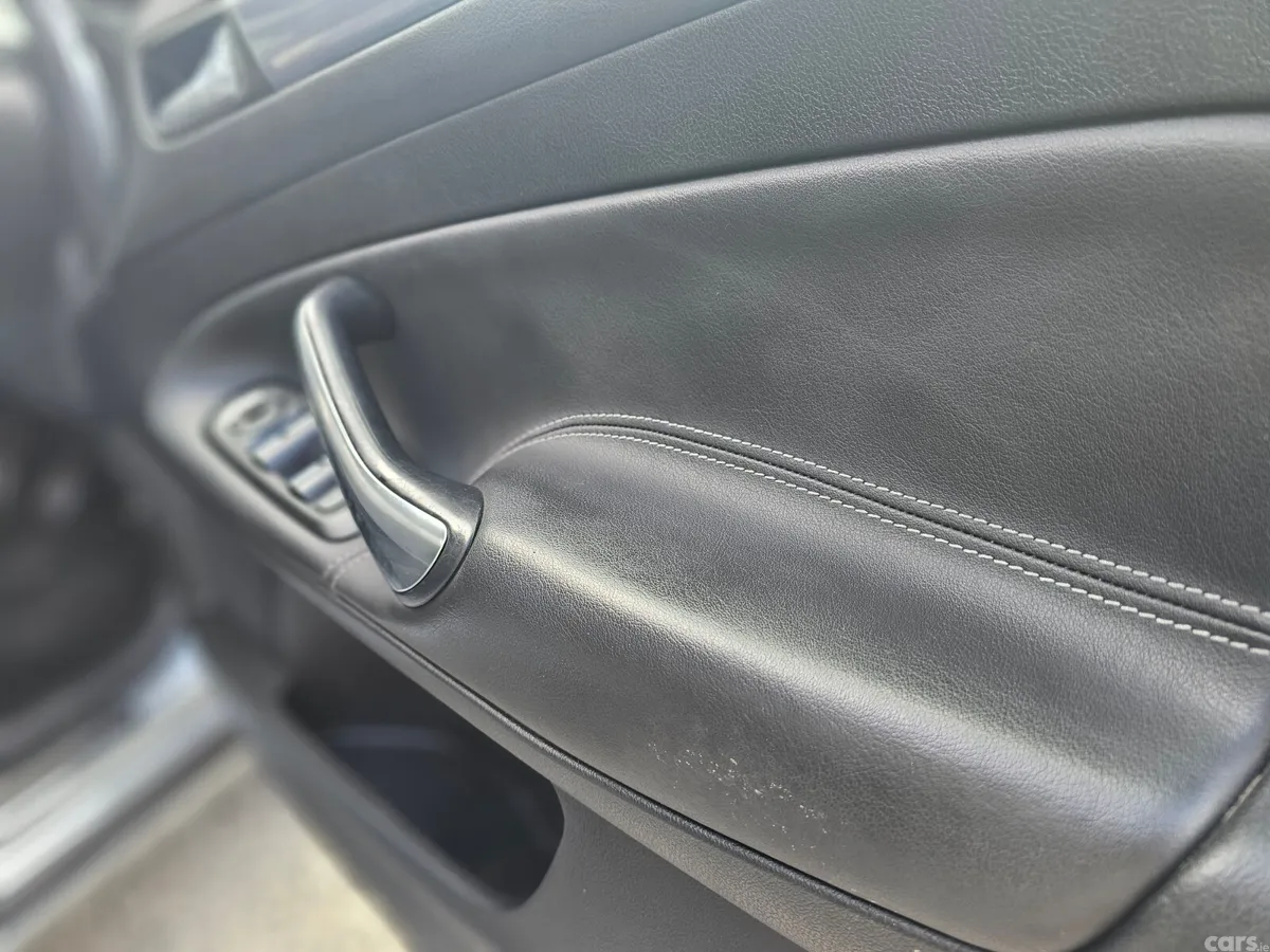 Ford Mondeo Hatchback, Diesel, 2014, Grey