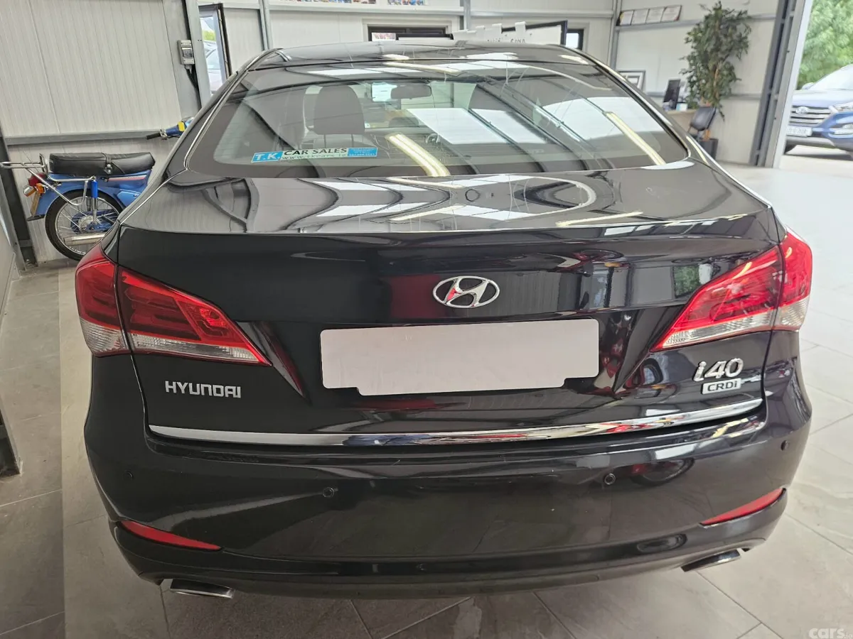 Hyundai i40 Saloon, Diesel, 2017, Black