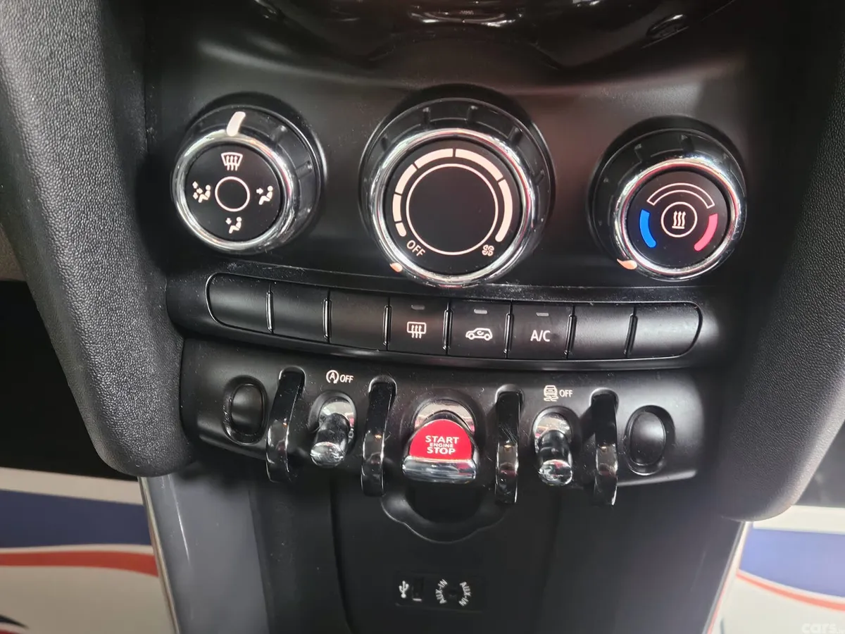Mini Cooper Hatchback, Petrol, 2017, Grey