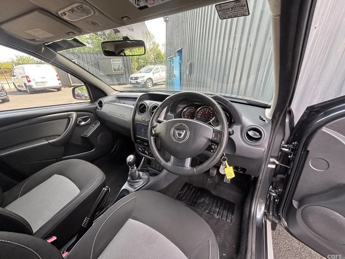 Dacia Duster SUV, Diesel, 2017, Grey