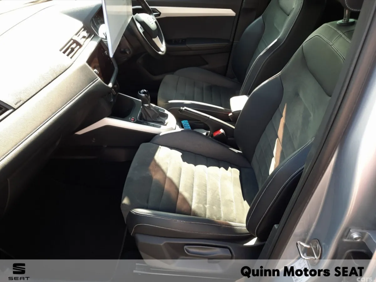 SEAT Arona Hatchback, Petrol, 2020, Grey