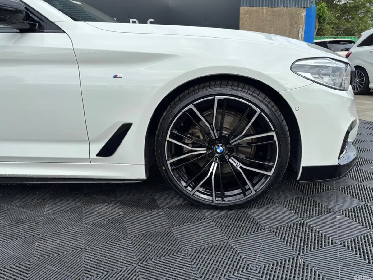 BMW 5-Series Saloon, Diesel, 2017, White