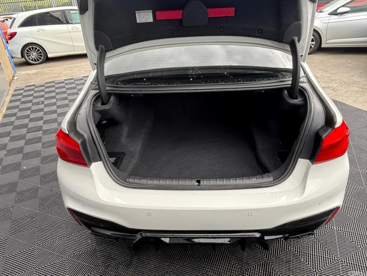 BMW 5-Series Saloon, Diesel, 2017, White