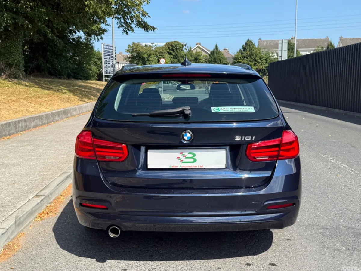 BMW 3-Series Estate, Petrol, 2017, Blue