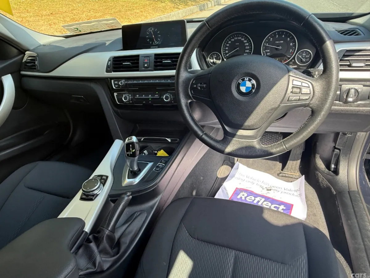 BMW 3-Series Estate, Petrol, 2017, Blue