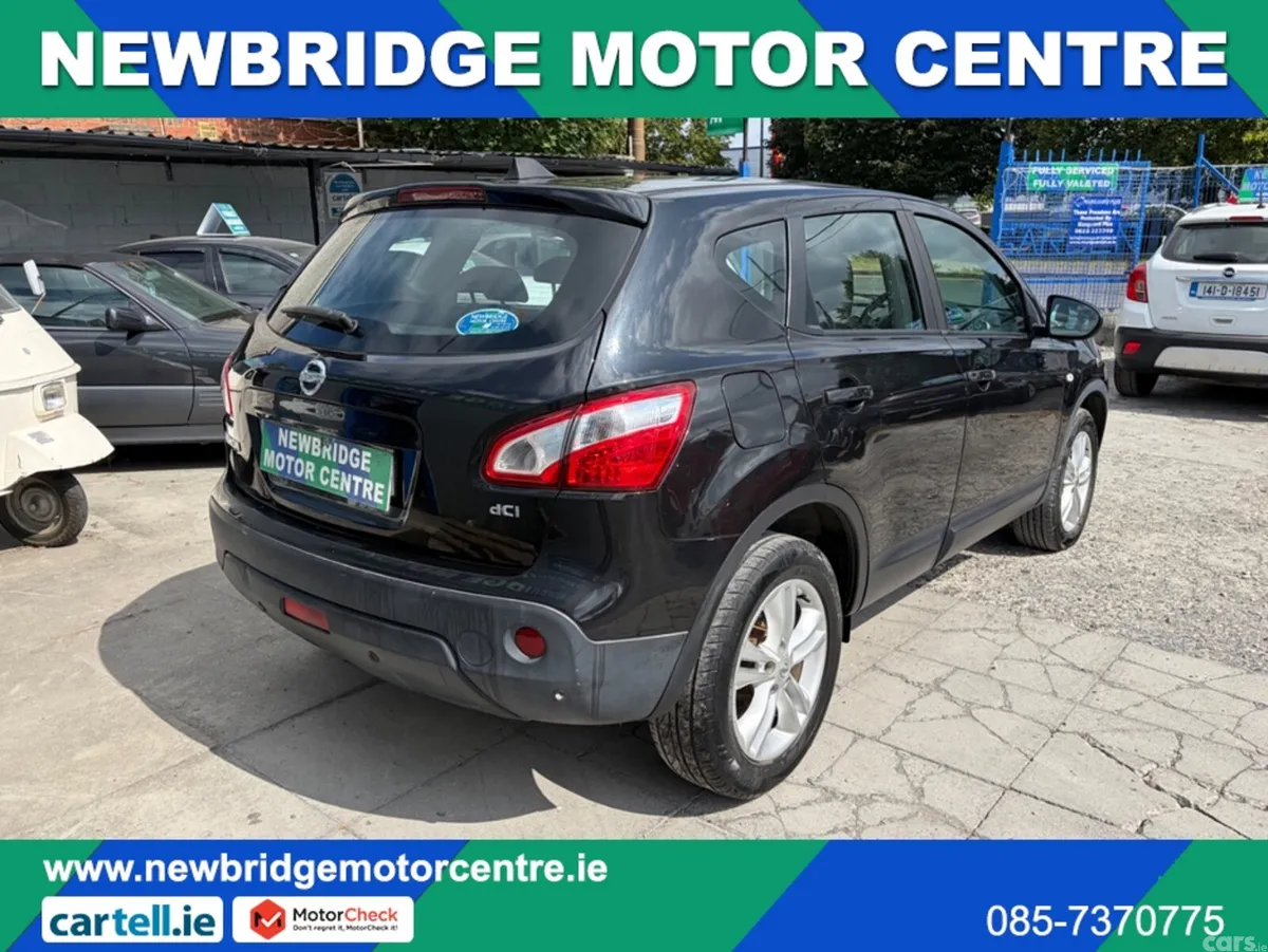 Nissan Qashqai Hatchback, Diesel, 2012, Black