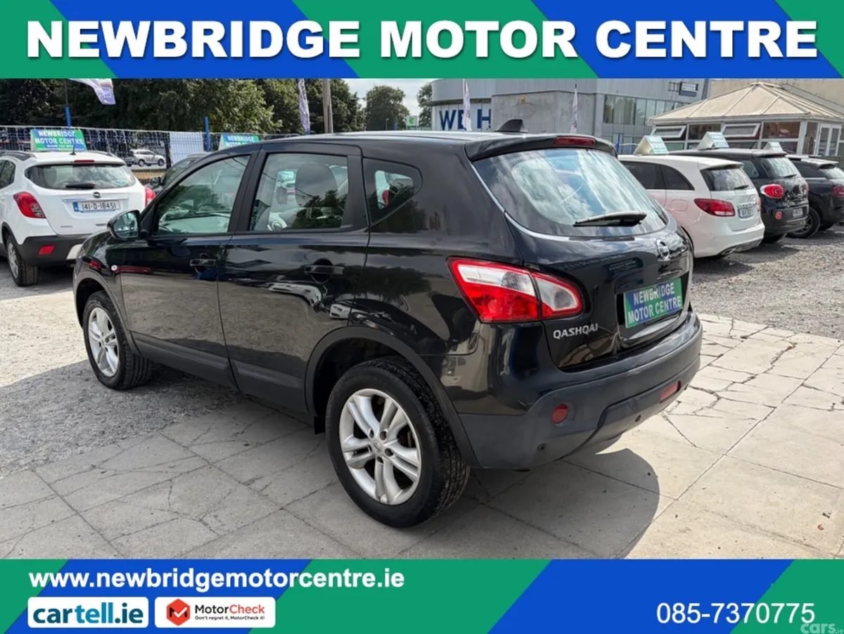 Nissan Qashqai Hatchback, Diesel, 2012, Black