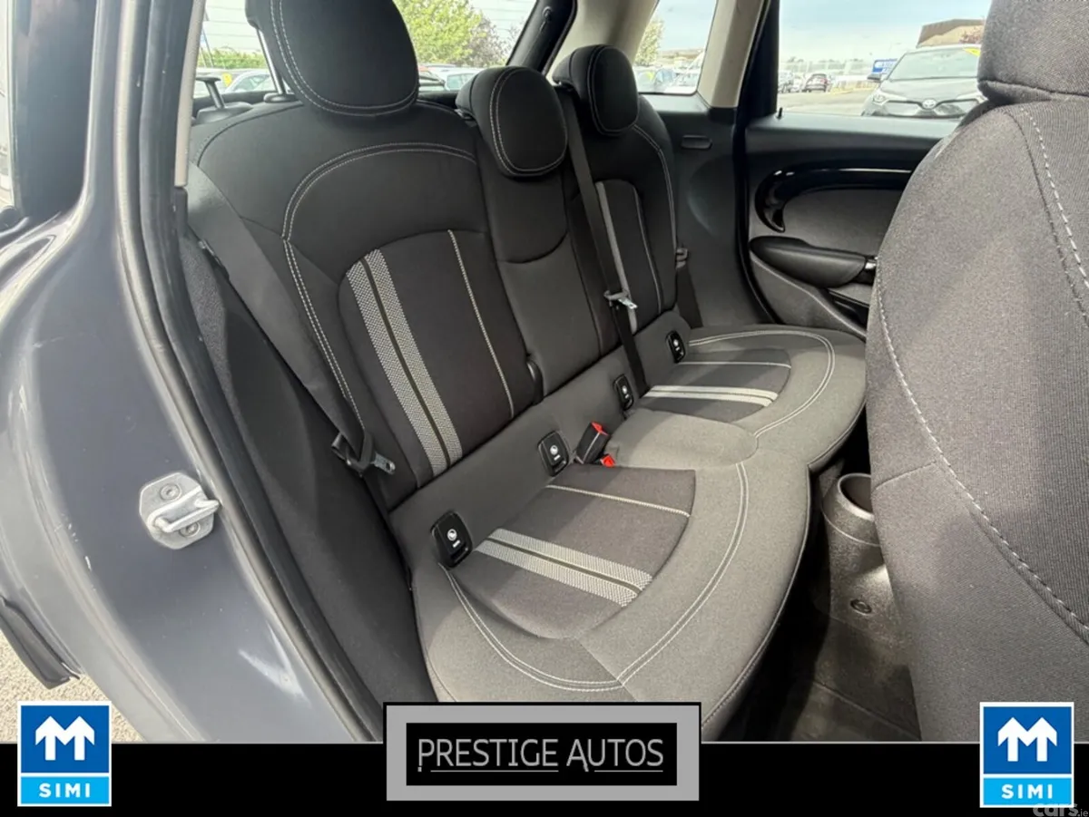 Mini Cooper Hatchback, Diesel, 2017, Grey