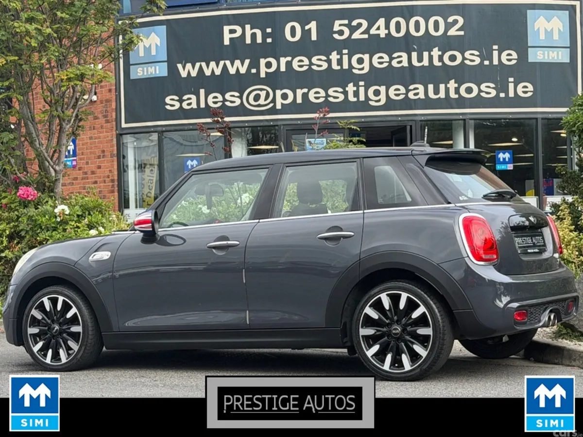 Mini Cooper Hatchback, Diesel, 2017, Grey