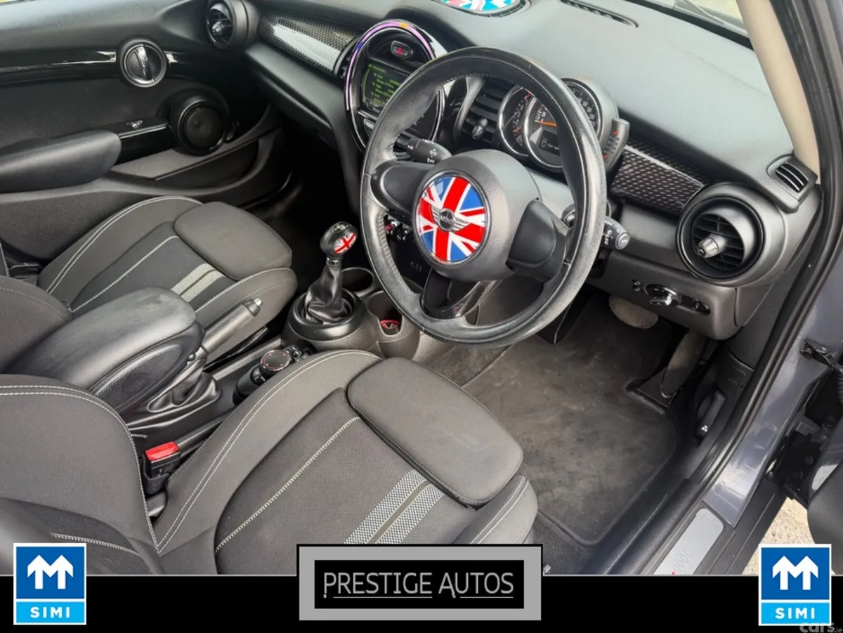 Mini Cooper Hatchback, Diesel, 2017, Grey