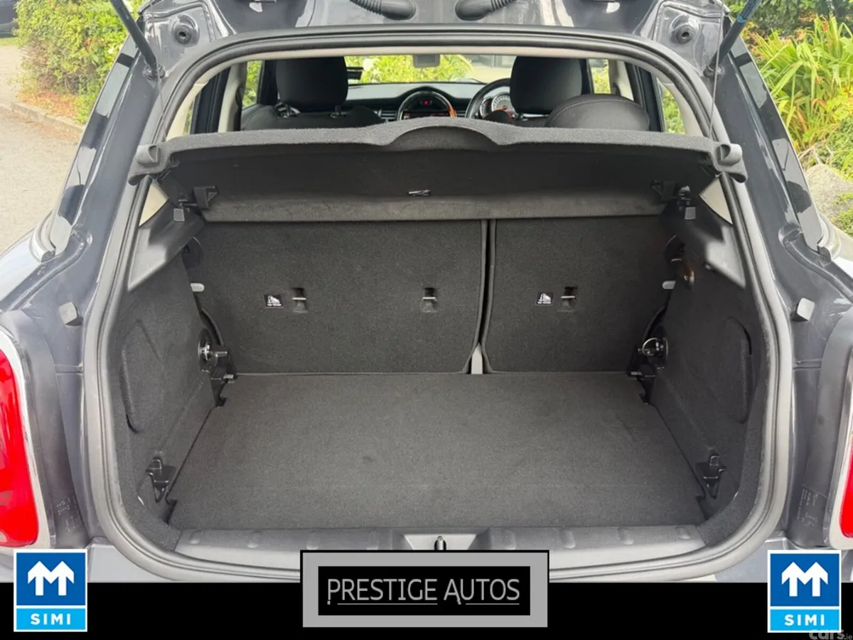Mini Cooper Hatchback, Diesel, 2017, Grey