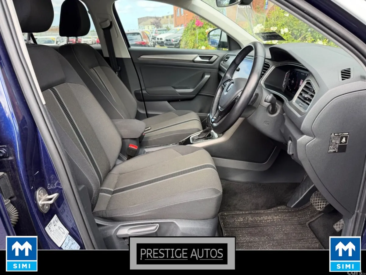 Volkswagen T-Roc SUV, Diesel, 2021, Blue