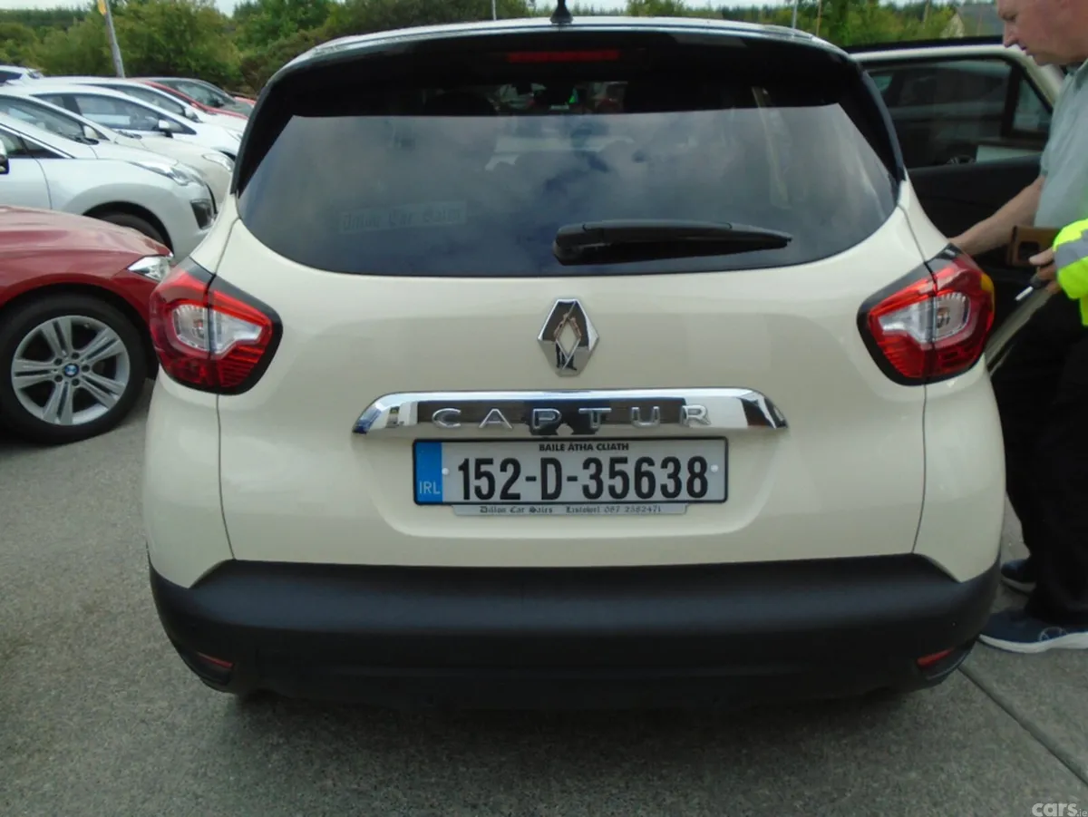 Renault Captur Hatchback, Petrol, 2015, Beige