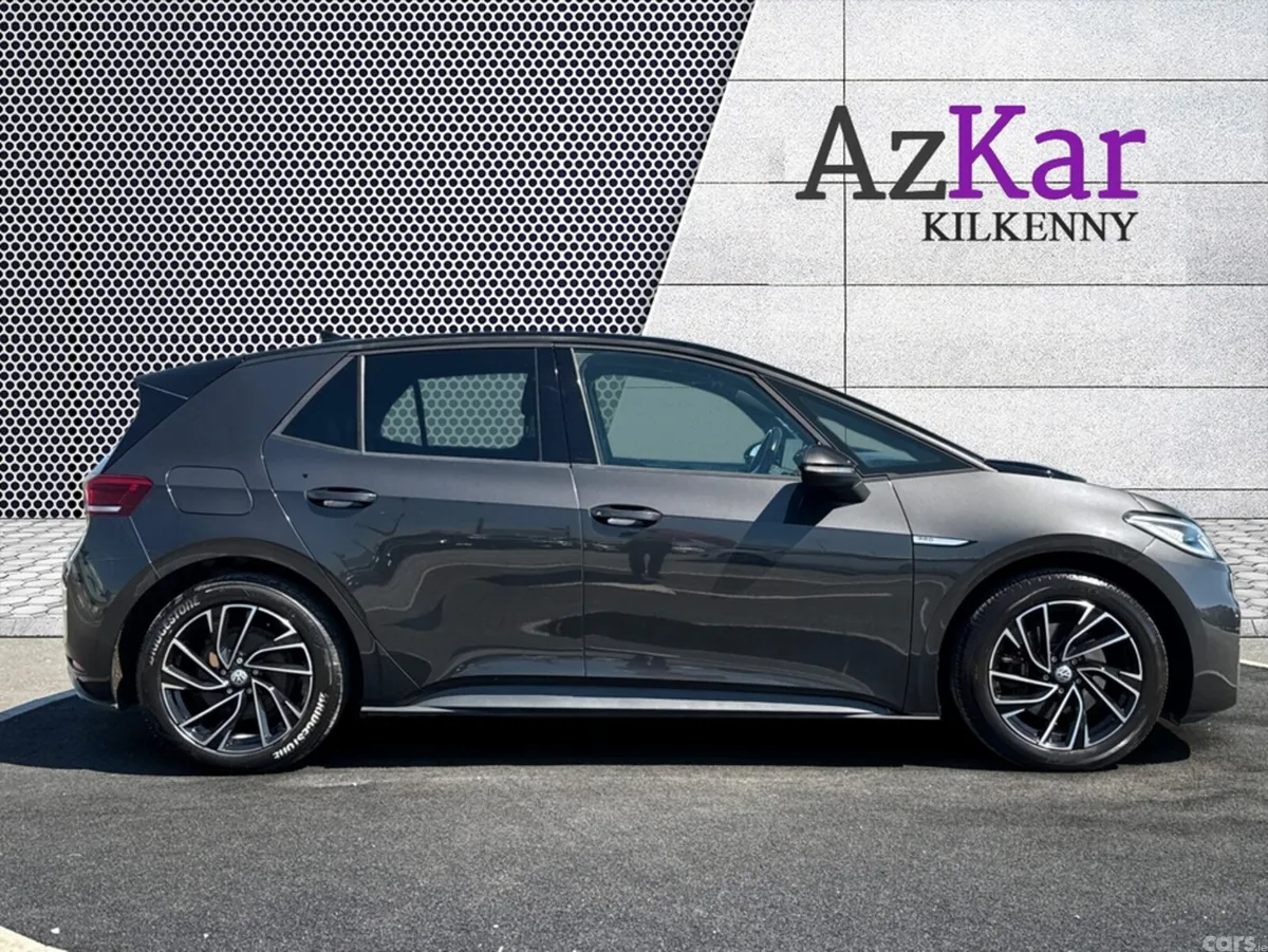 Volkswagen ID.3 Hatchback, Electric, 2022, Grey