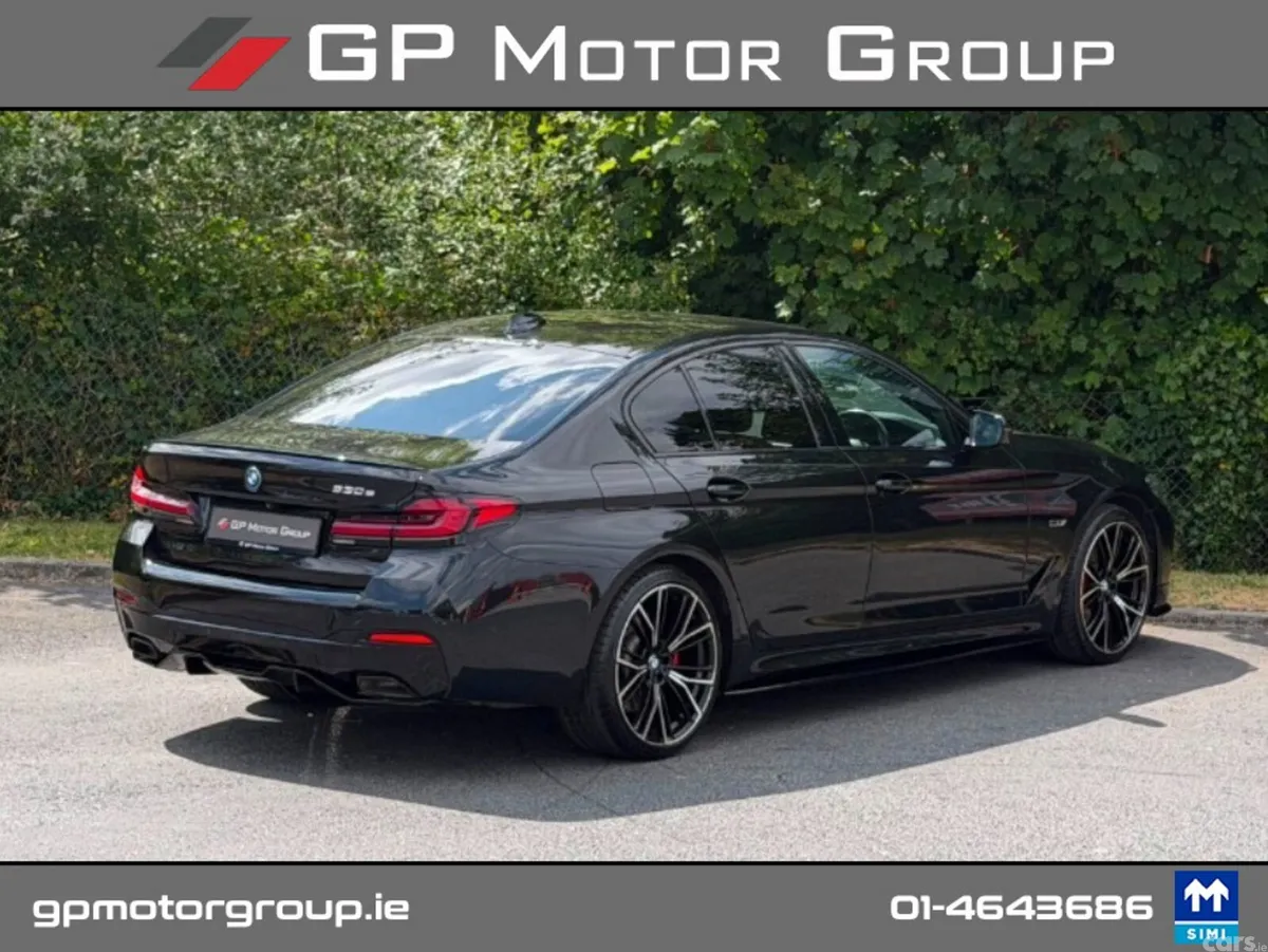 BMW 5-Series Saloon, Petrol Plug-in Hybrid, 2022, Black