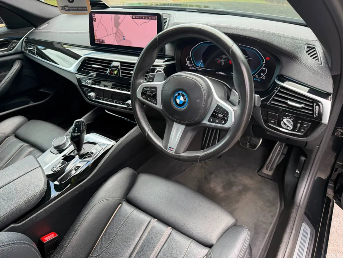 BMW 5-Series Saloon, Petrol Plug-in Hybrid, 2022, Black