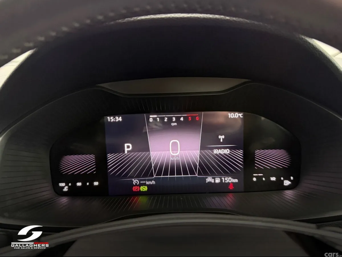 Skoda Karoq SUV, Diesel, 2023, Silver