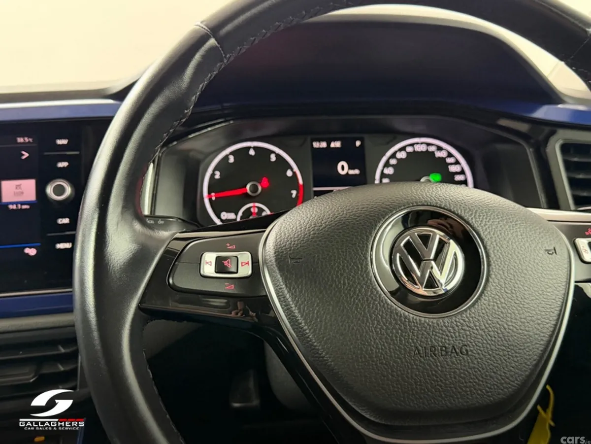 Volkswagen Polo Hatchback, Petrol, 2019, Blue