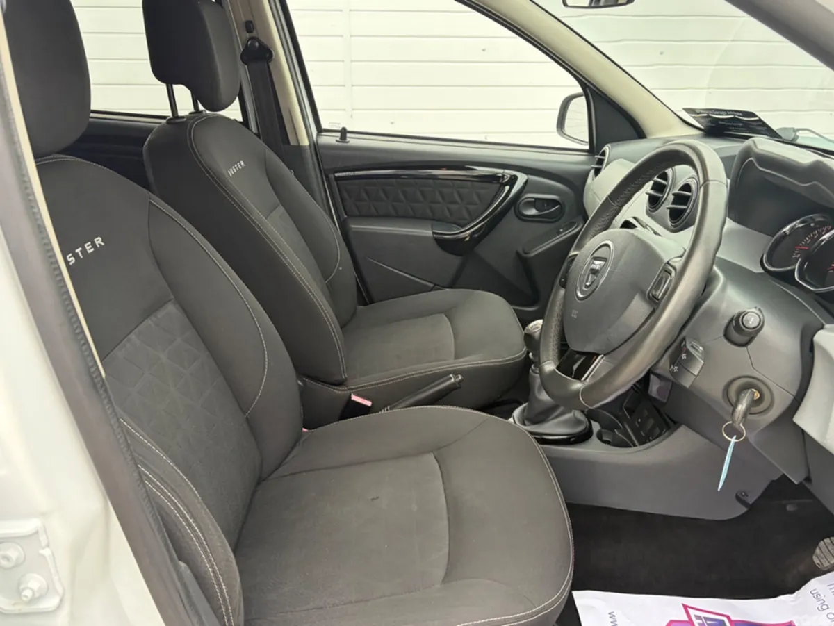 Dacia Duster MPV, Diesel, 2016, White