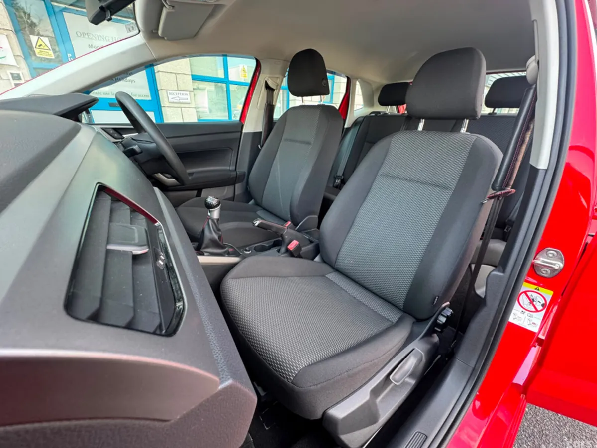 Volkswagen Polo Hatchback, Petrol, 2018, Red