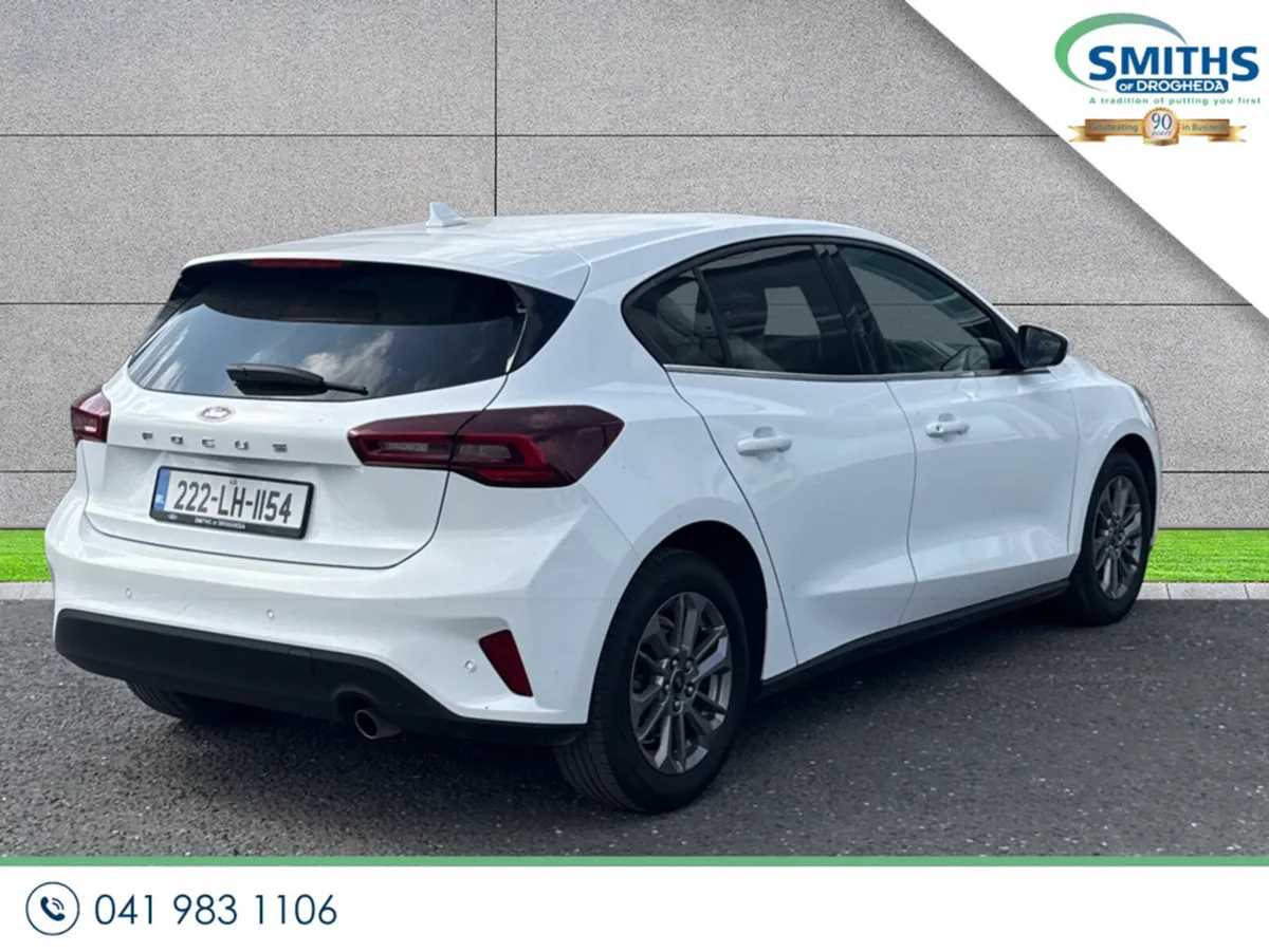 Ford Focus Hatchback, Petrol, 2022, White