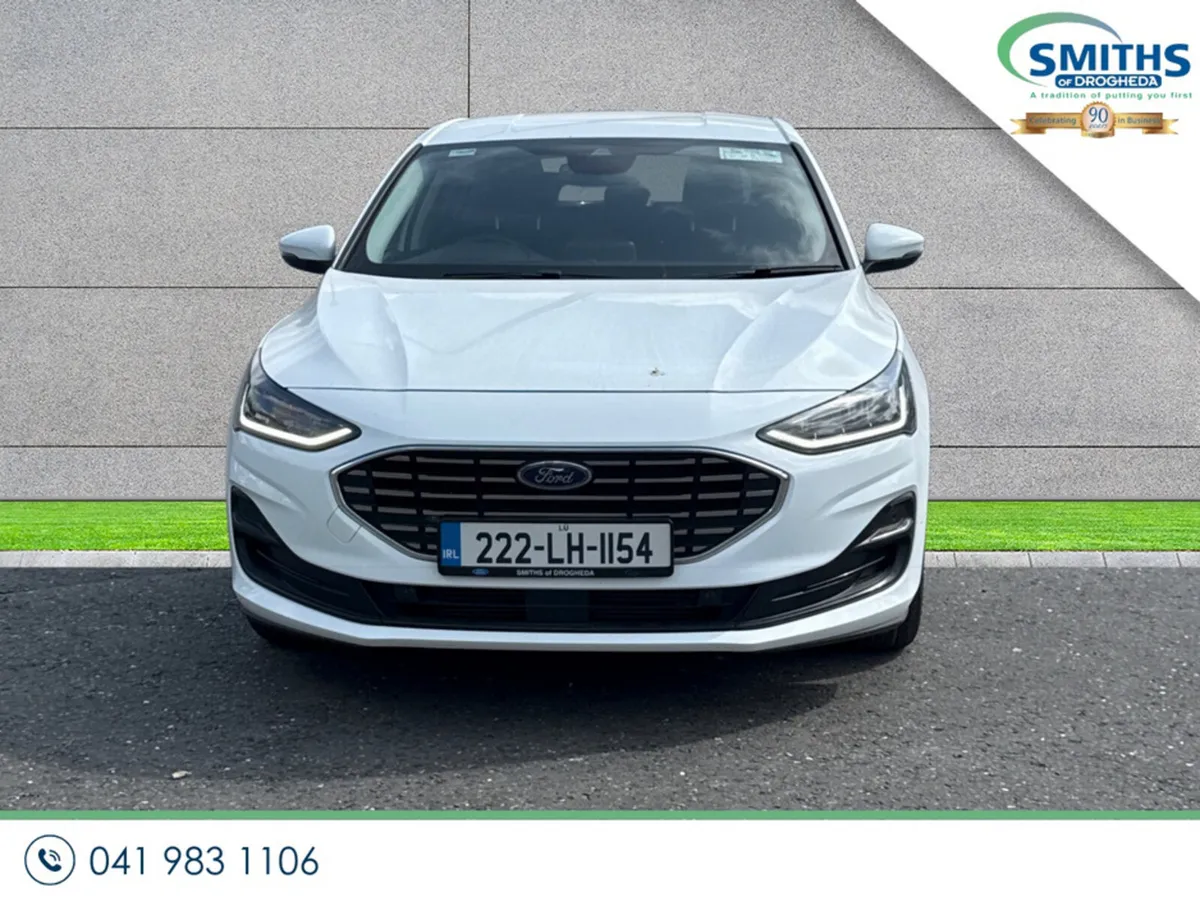 Ford Focus Hatchback, Petrol, 2022, White