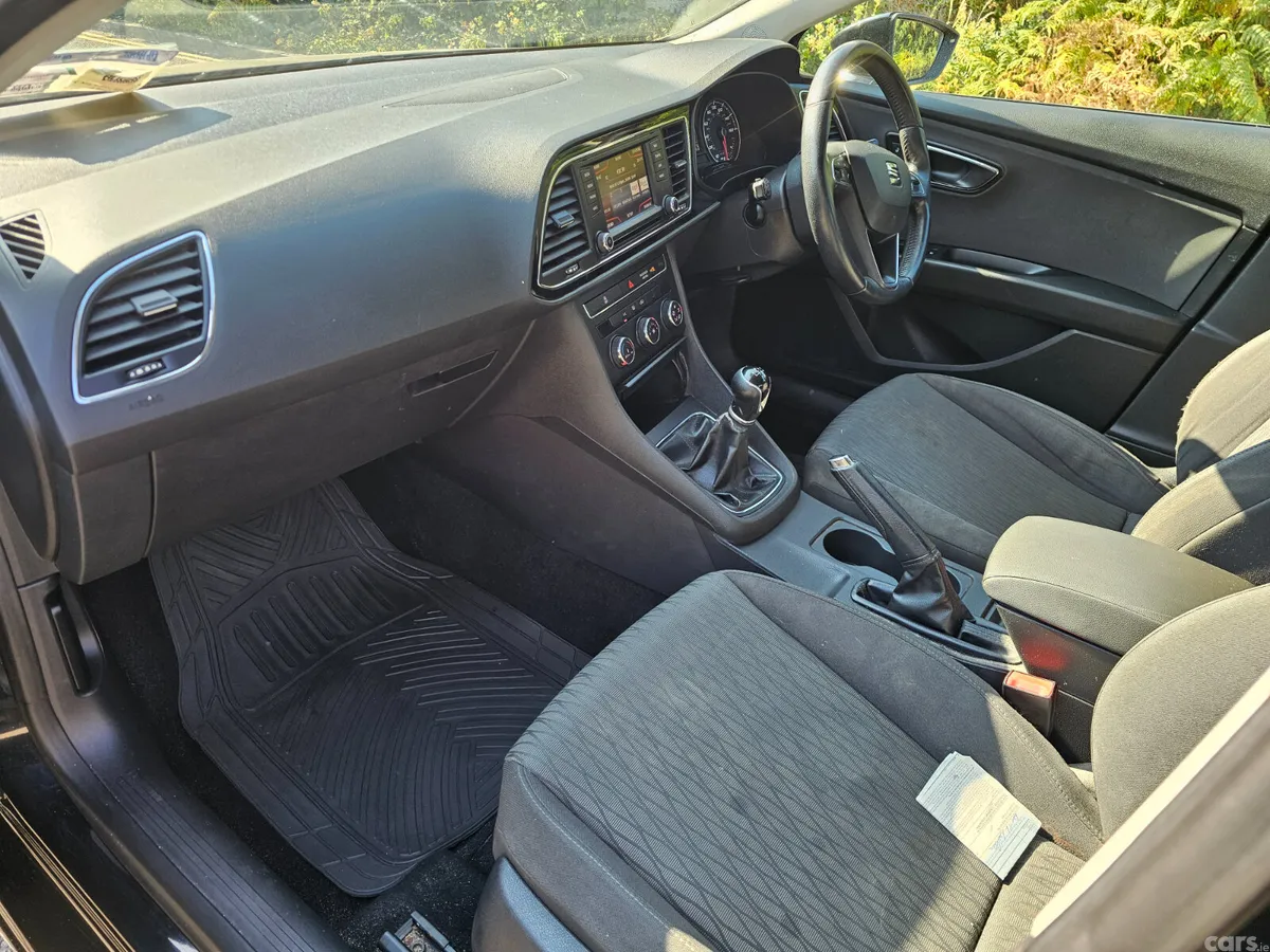 SEAT Leon Hatchback, Diesel, 2014, Black