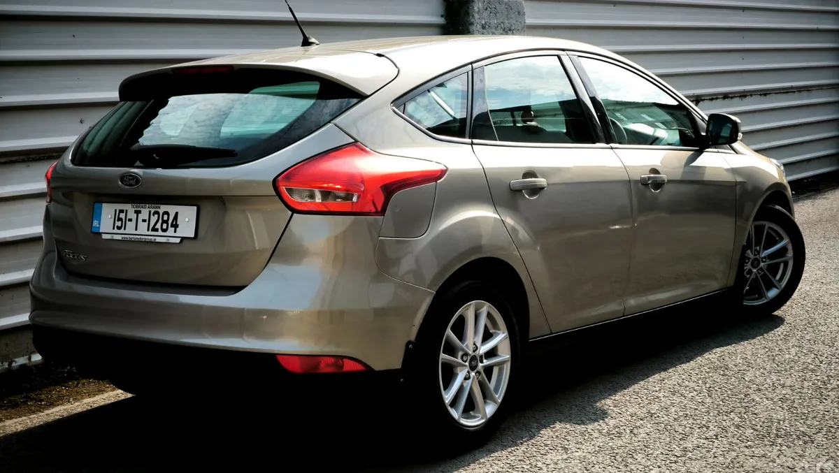 Ford Focus Hatchback, Diesel, 2015, Silver
