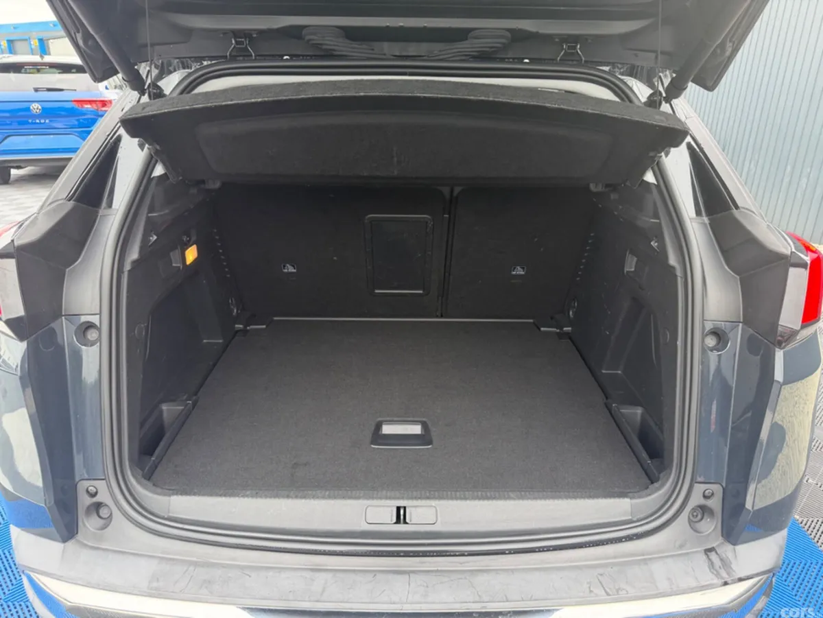 Peugeot 3008 SUV, Diesel, 2021, Grey