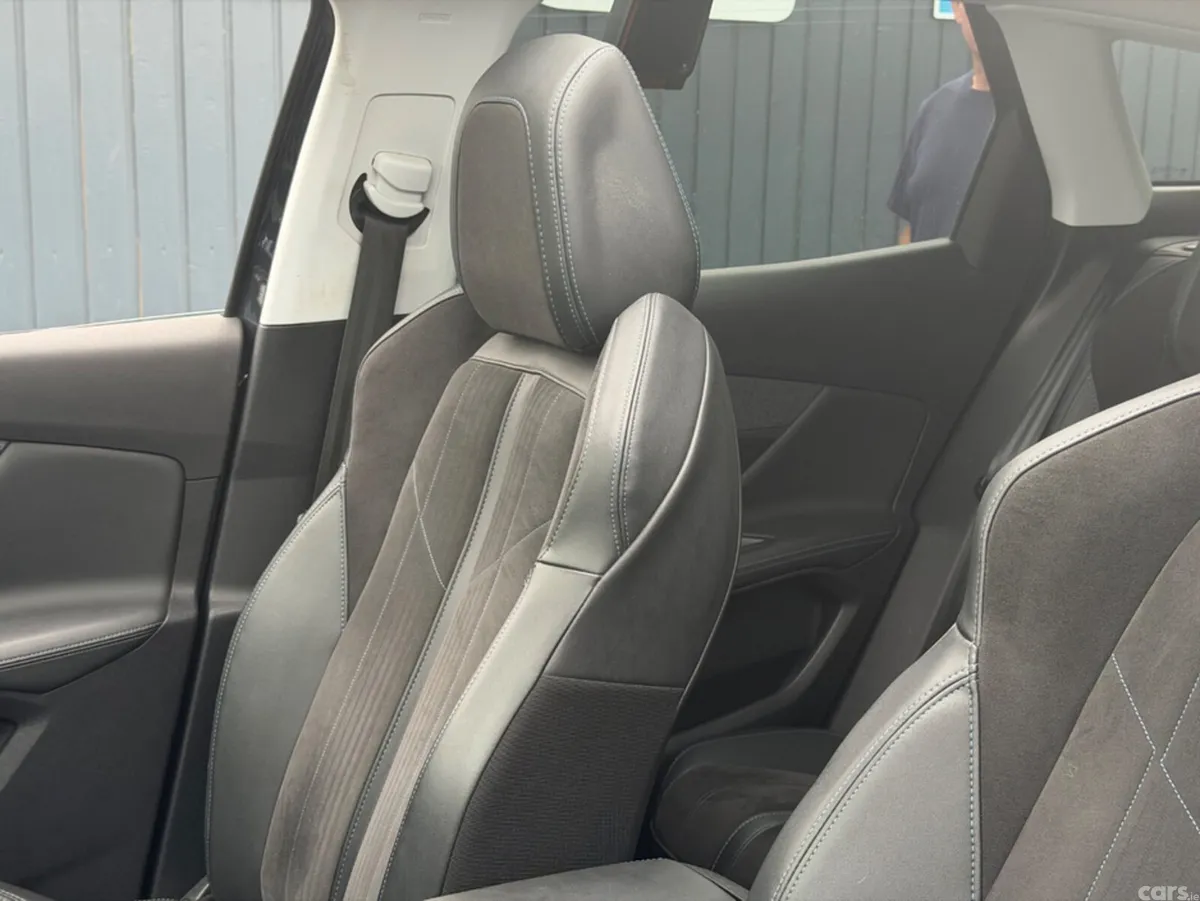 Peugeot 3008 SUV, Diesel, 2021, Grey