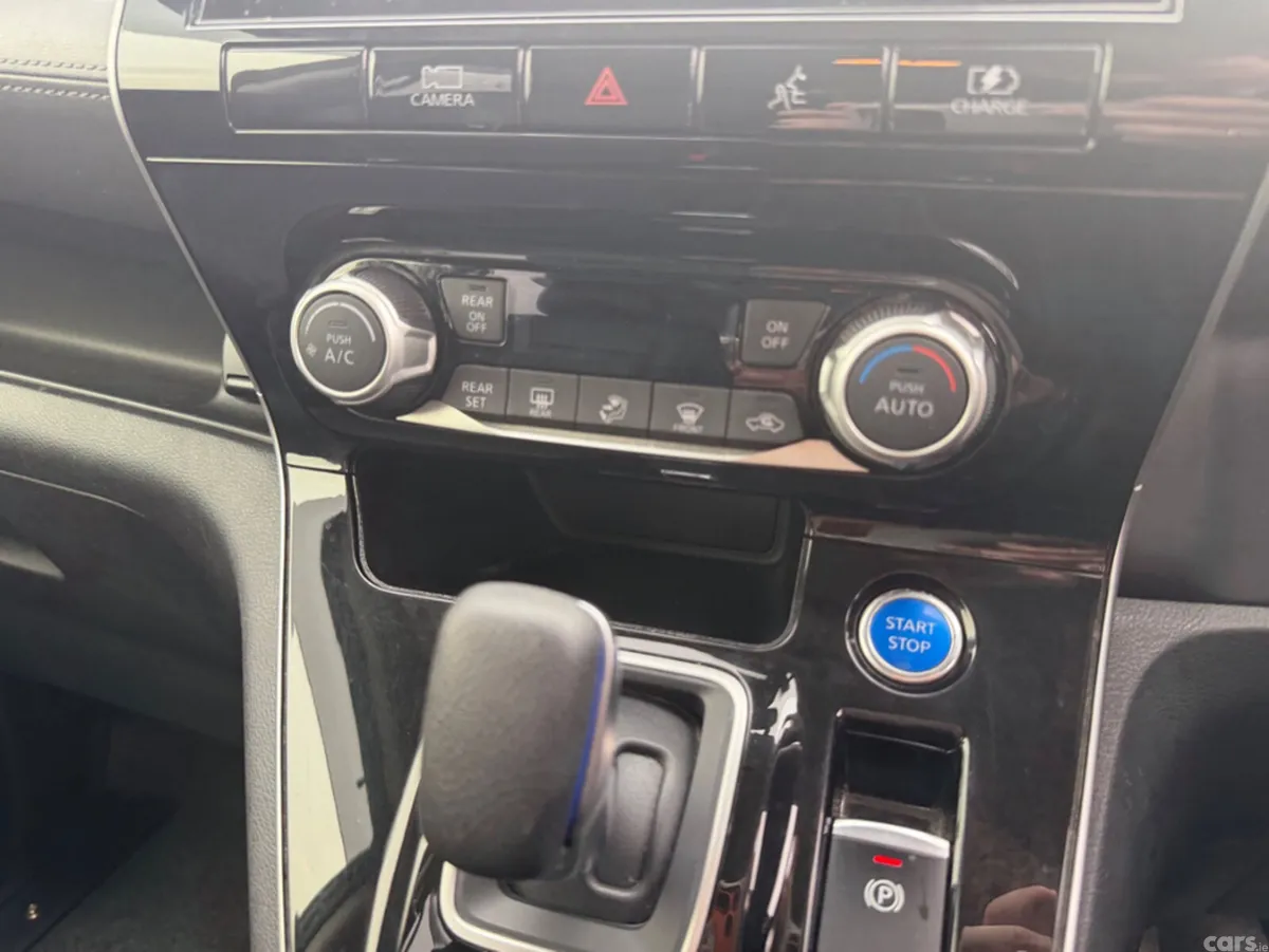 Nissan Serena MPV, Petrol Hybrid, 2021, Black