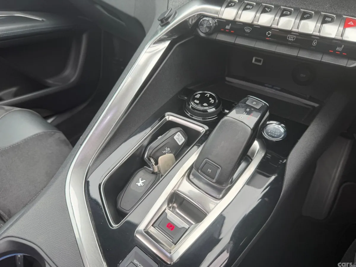 Peugeot 3008 SUV, Diesel, 2021, Grey