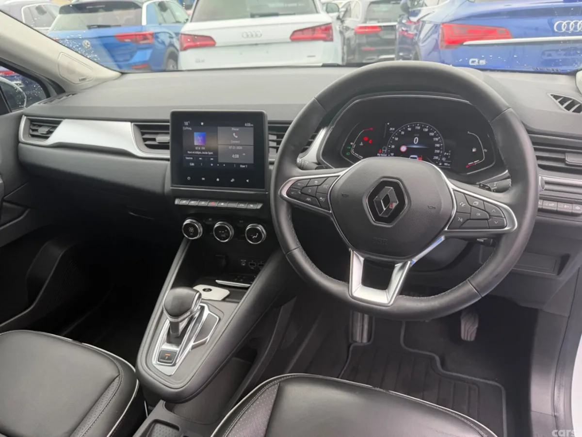 Renault Captur SUV, Petrol, 2021, White