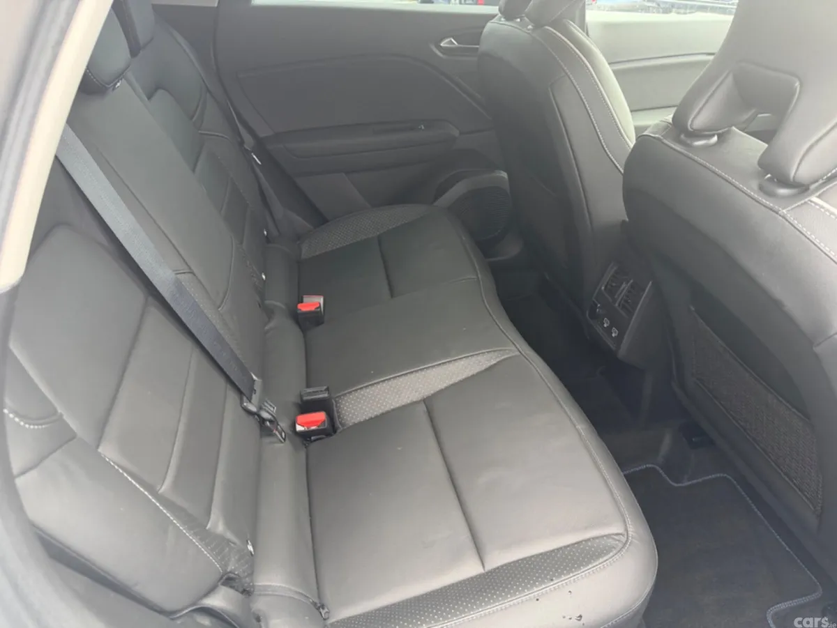 Renault Captur SUV, Petrol, 2021, White
