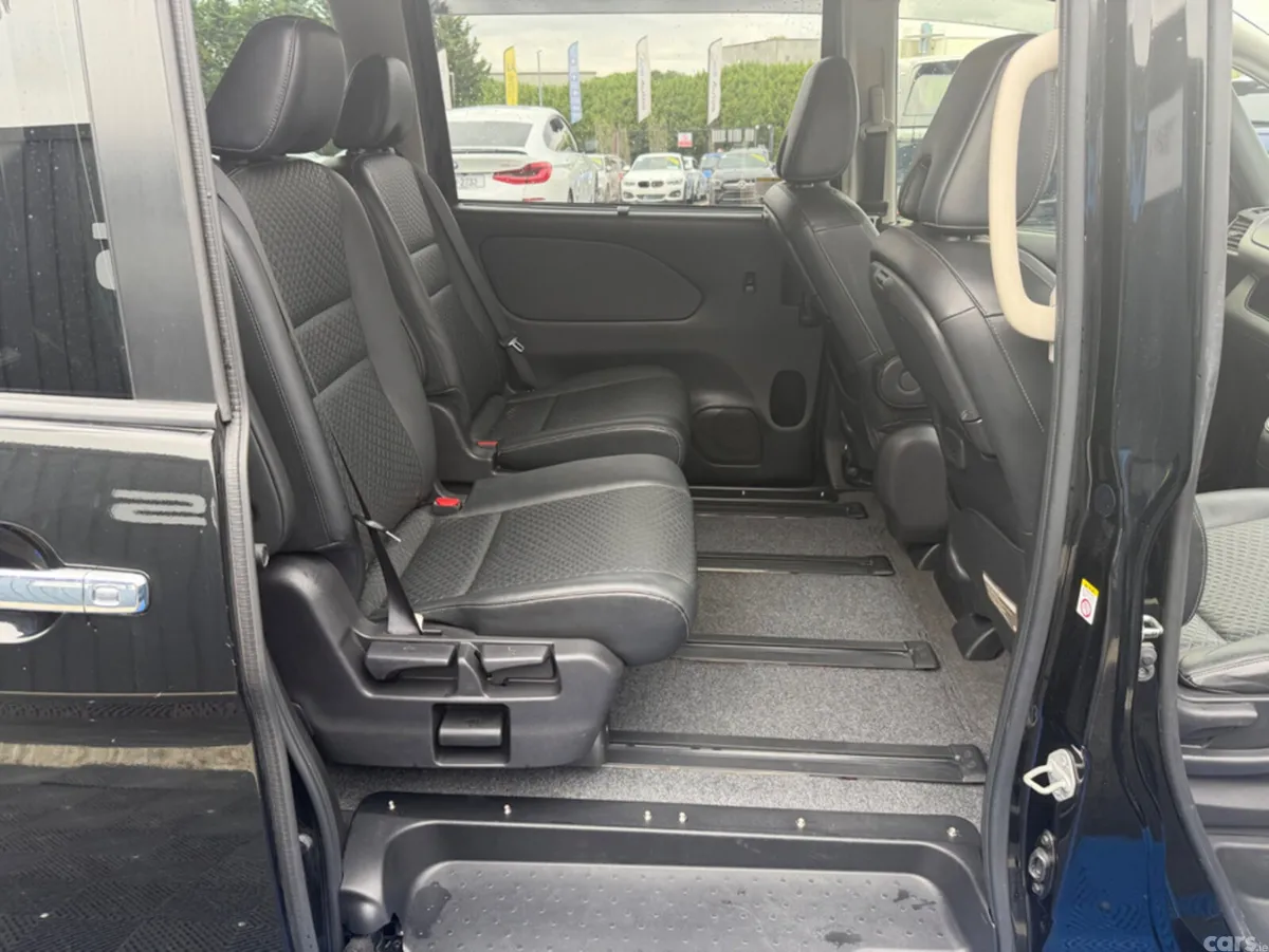 Nissan Serena MPV, Petrol Hybrid, 2021, Black