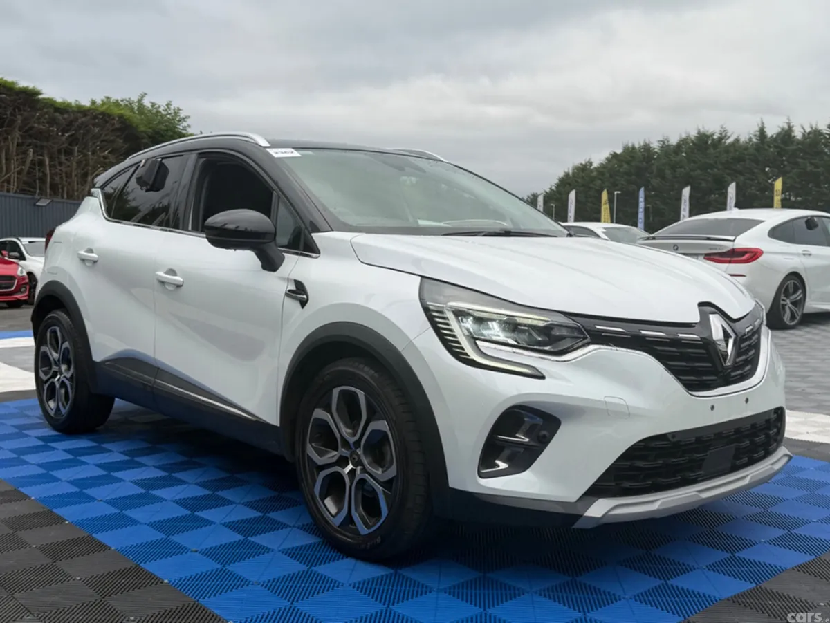 Renault Captur SUV, Petrol, 2021, White