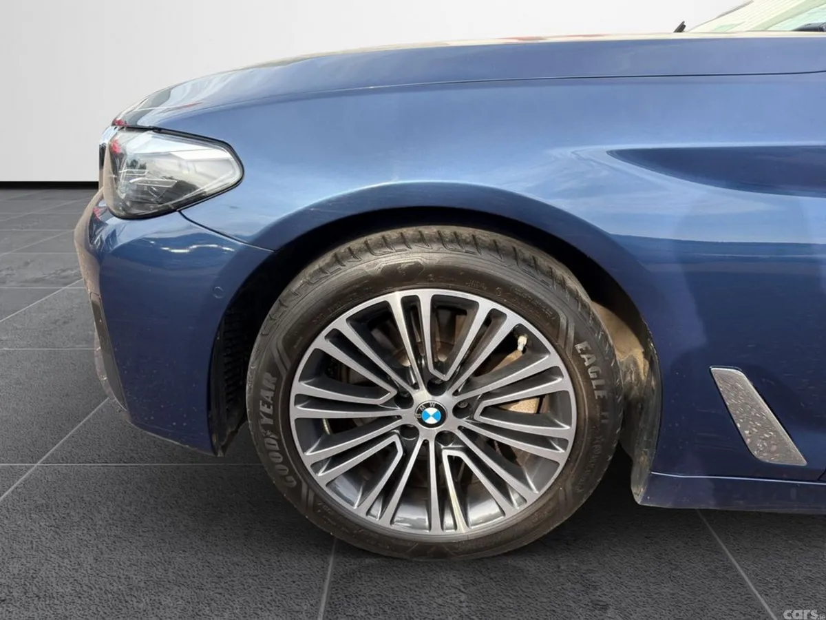 BMW 5-Series Saloon, Diesel, 2021, Blue