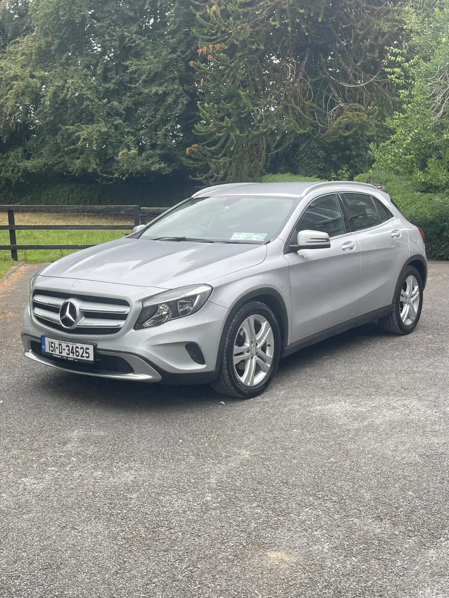 Mercedes-Benz GLA SUV, Diesel, 2015, Silver