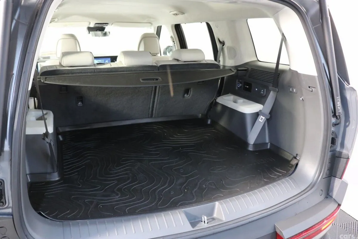 Hyundai Santa Fe SUV, Petrol Plug-in Hybrid, 2025, Grey