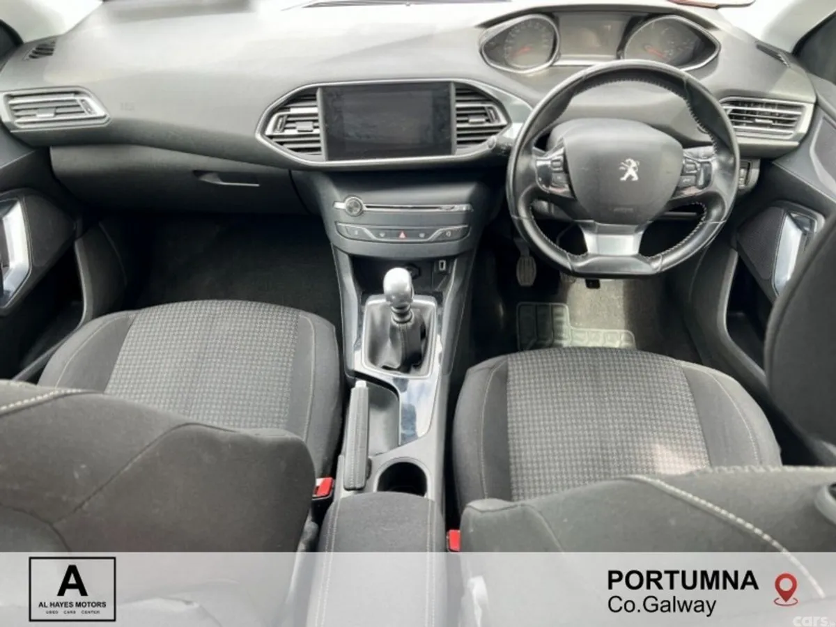 Peugeot 308 Hatchback, Diesel, 2019, Red