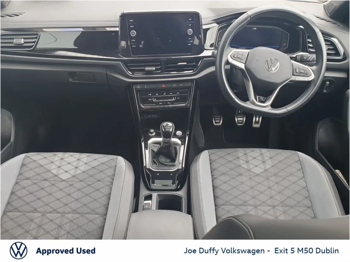 Volkswagen T-Roc SUV, Petrol, 2024, Grey
