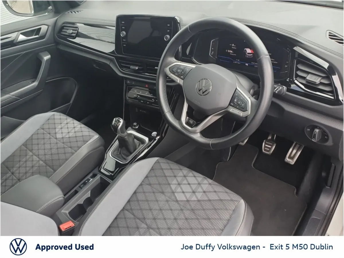 Volkswagen T-Roc SUV, Petrol, 2024, Grey