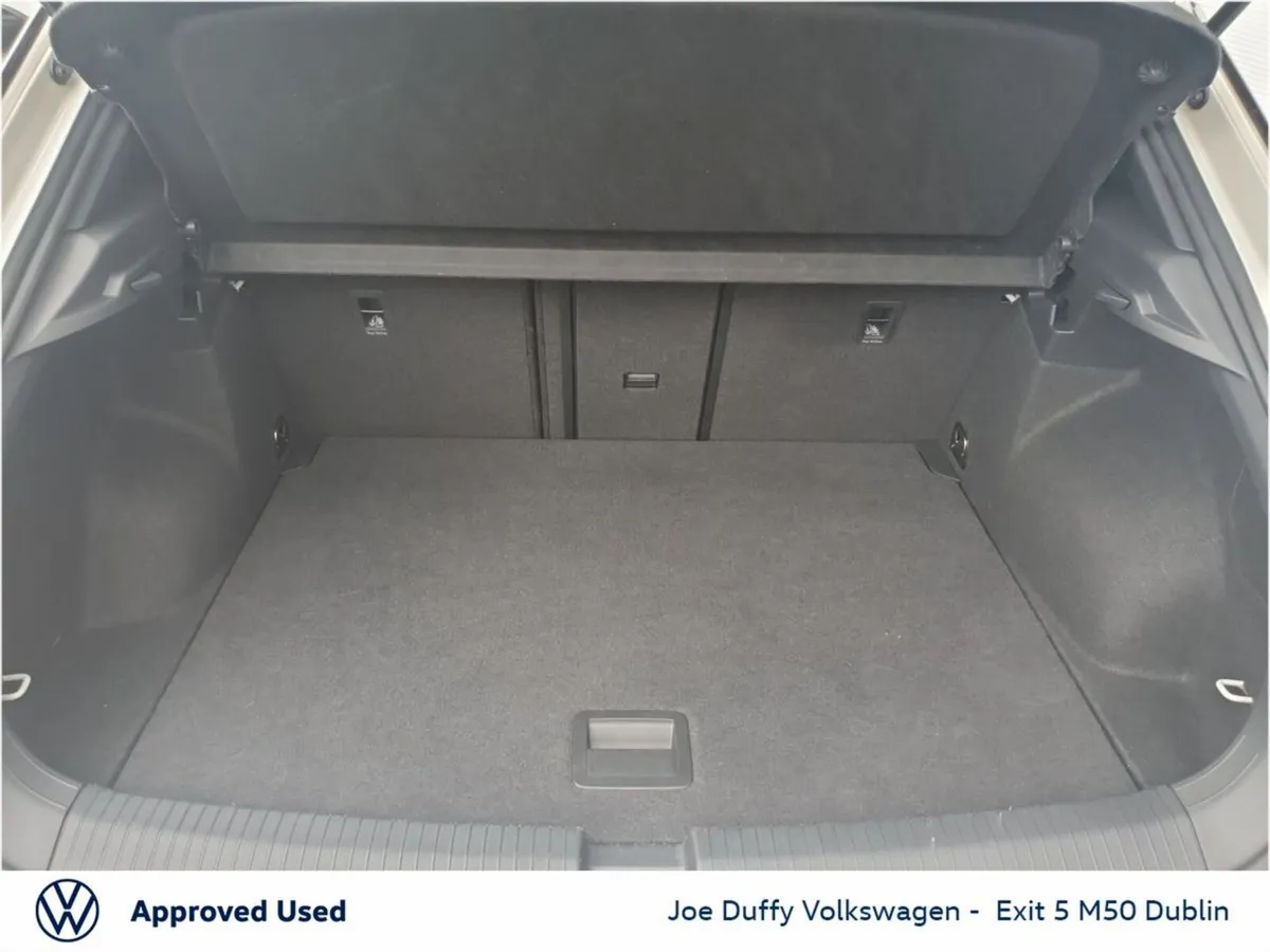 Volkswagen T-Roc SUV, Petrol, 2024, Grey