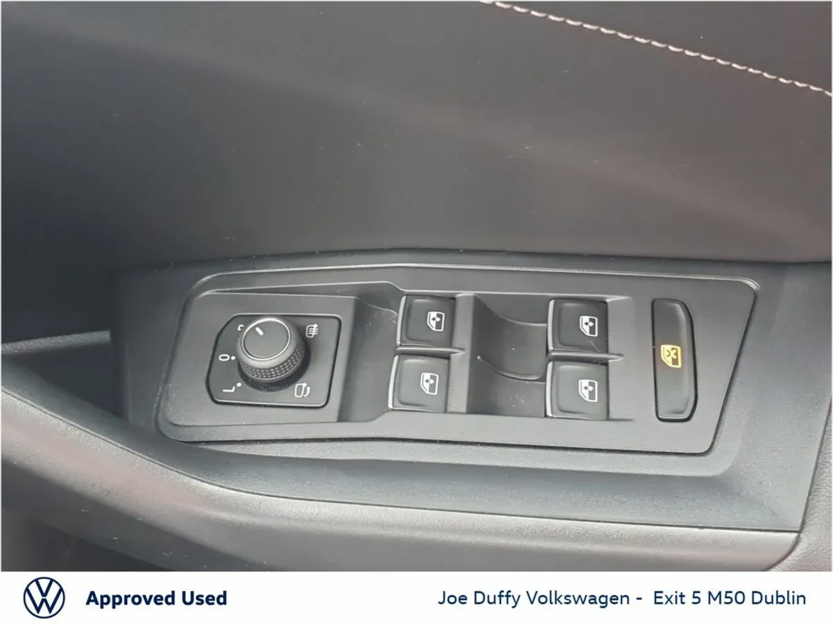 Volkswagen T-Roc SUV, Petrol, 2024, Grey
