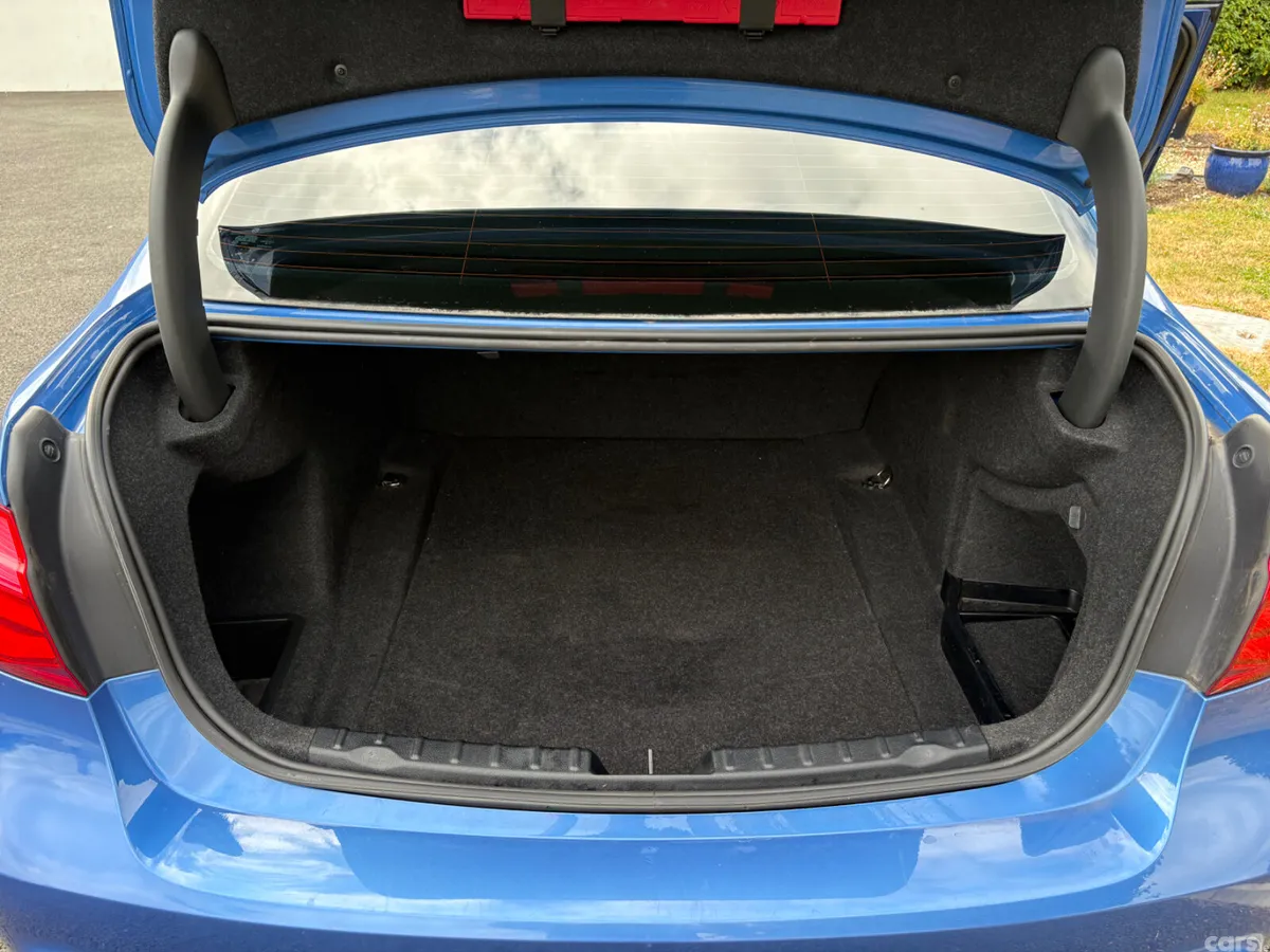 BMW 3-Series Saloon, Diesel, 2016, Blue